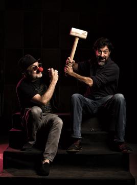 Vinay Pathak (L) and Rajat Kapoor (R) calls their adaptations of Shakespeare, the revenge of the fools (Alok Soni) Vinay Pathak (L) and Rajat Kapoor (R) calls their adaptations of Shakespeare, the revenge of the fools (Alok Soni)