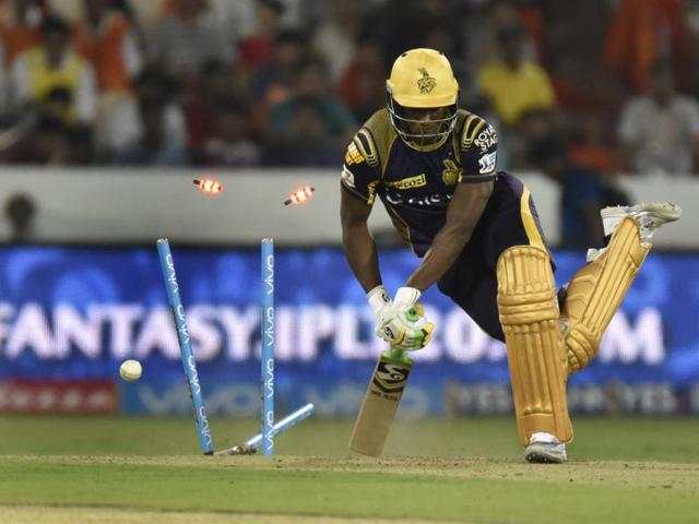 Kolkata Knight Riders (KKR) Andre Russell bold by Sunrisers Hyderabad (SH) Mustafirzur Rehman during their IPL match. (Mohd Zakir/HT Photo) Kolkata Knight Riders (KKR) Andre Russell bold by Sunrisers Hyderabad (SH) Mustafirzur Rehman during their IPL match. (Mohd Zakir/HT Photo)