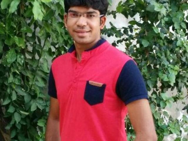 Deep Shah along with his friend Parth Trivedi managed to cross over to India after SSB came to their rescue (Twitter) Deep Shah along with his friend Parth Trivedi managed to cross over to India after SSB came to their rescue (Twitter)