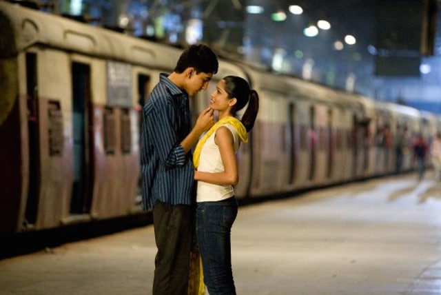 Dev and Freida in Danny Boyle Slumdog Millionaire. (YouTube)