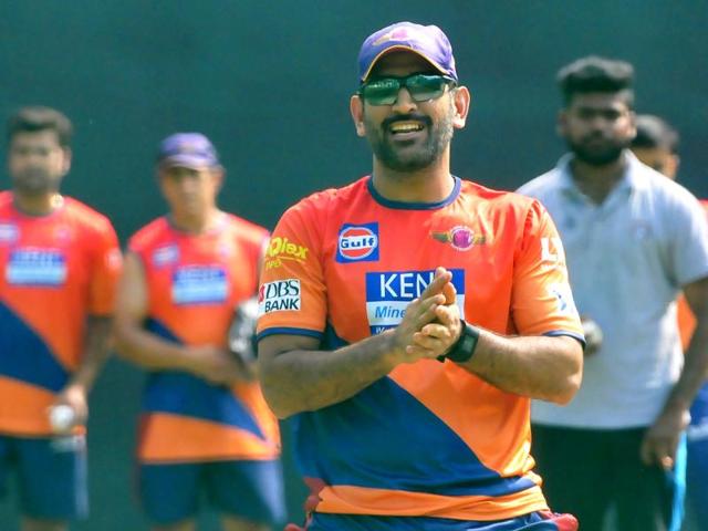 After Rising Pune’s loss to Gujarat Lions, MS Dhoni said he would review the team composition.(Keshav Singh/HT Photo) After Rising Pune’s loss to Gujarat Lions, MS Dhoni said he would review the team composition.(Keshav Singh/HT Photo)