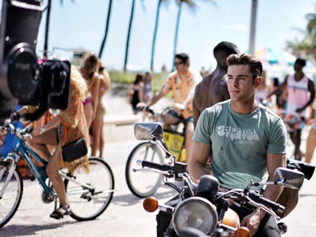 Isn’t Zac Efron a pure movie star? Just look at him! (Instagram) 
