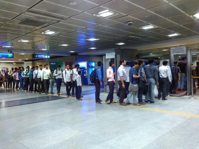 Long queue was witnessed at the Barakhamba metro station. (Saumya Khandelwal/HT Photo) Long queue was witnessed at the Barakhamba metro station. (Saumya Khandelwal/HT Photo)