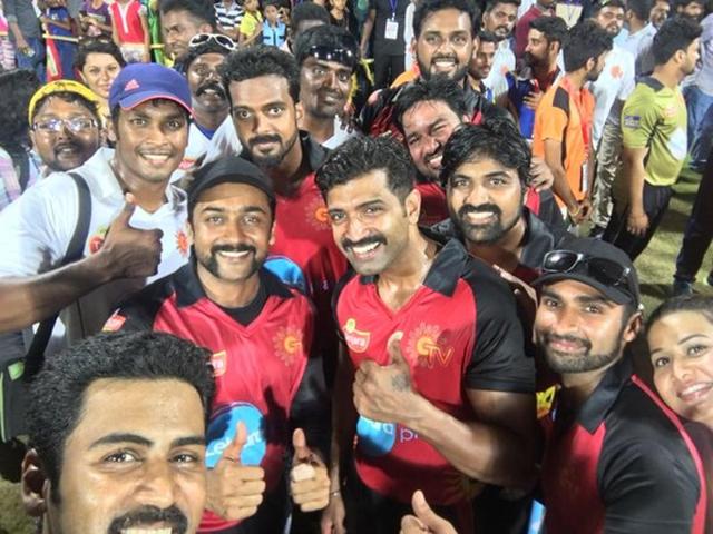 Actor Suriya-led Chennai Singhams and Jeeva’s Tanjore Rhinos contested for the title with the former emerging the winners. (Suriya_offl/Twitter) Actor Suriya-led Chennai Singhams and Jeeva’s Tanjore Rhinos contested for the title with the former emerging the winners. (Suriya_offl/Twitter)