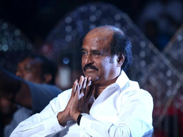 Captain Vijayakanth even questioned Rajinikanth’s Tamil roots. But no stranger to such controversies, the ‘Superstar’ has always kept his fans guessing about his political entry. (File hoto) Captain Vijayakanth even questioned Rajinikanth’s Tamil roots. But no stranger to such controversies, the ‘Superstar’ has always kept his fans guessing about his political entry. (File hoto)