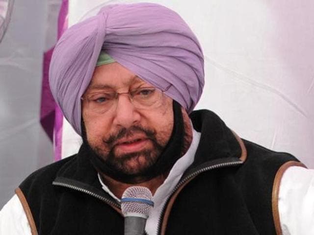 The decision was taken at a meeting that had Amarinder, Punjab affairs incharge Shakeel Ahmad and co-incharge Harish Chaudhry. (HT Photo) The decision was taken at a meeting that had Amarinder, Punjab affairs incharge Shakeel Ahmad and co-incharge Harish Chaudhry. (HT Photo)