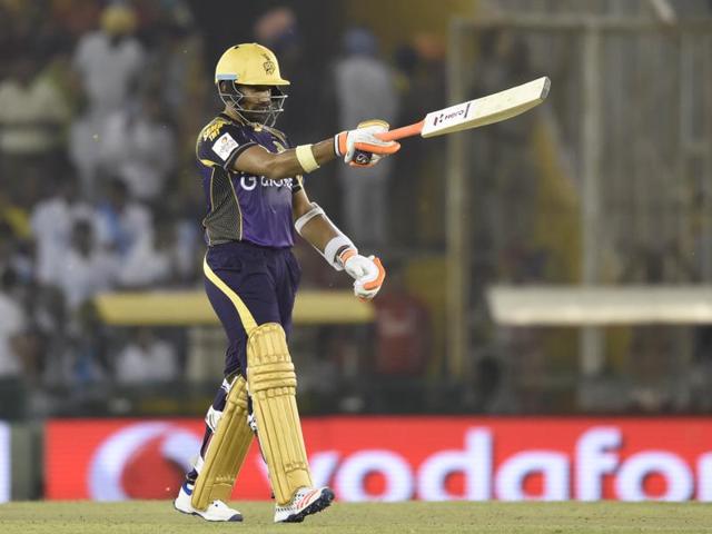 Robin Uthappa of Kolkata Knight Rider celebrates his fifty against Kings XI Punjab. (Gurpreet Singh/HT Photo) Robin Uthappa of Kolkata Knight Rider celebrates his fifty against Kings XI Punjab. (Gurpreet Singh/HT Photo)