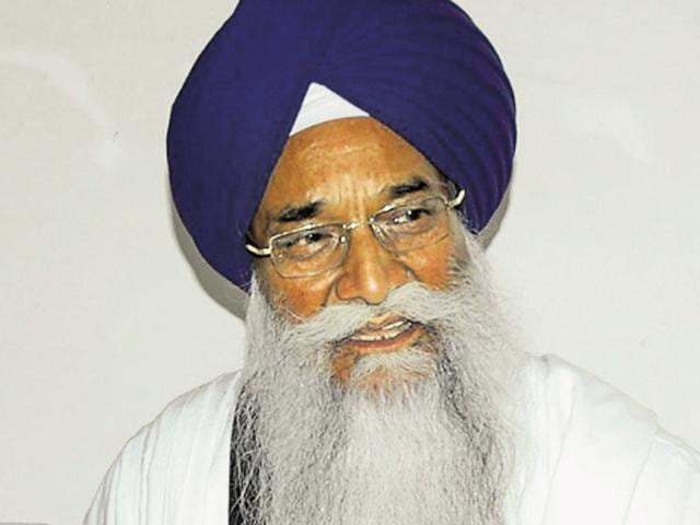 “When I reached office, I was told by the personal assistant of the SGPC president that he (Makkar) wished to meet me... The meeting will probably be held after I meet the SGPC chief,” Akal Takht jathedar Giani Gurbachan Singh said. (HT File) “When I reached office, I was told by the personal assistant of the SGPC president that he (Makkar) wished to meet me... The meeting will probably be held after I meet the SGPC chief,” Akal Takht jathedar Giani Gurbachan Singh said. (HT File)