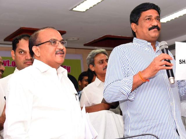 Andhra Pradesh’s minister for HRD G Srinivas Rao releasing intermediate results in Vijayawada.(Handout image)