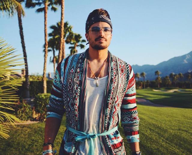 Mariano Di Vaio knows how to mix and match! Are you feeling the retro vibe? (MarianoDiVaio/Instagram) Mariano Di Vaio knows how to mix and match! Are you feeling the retro vibe? (MarianoDiVaio/Instagram)