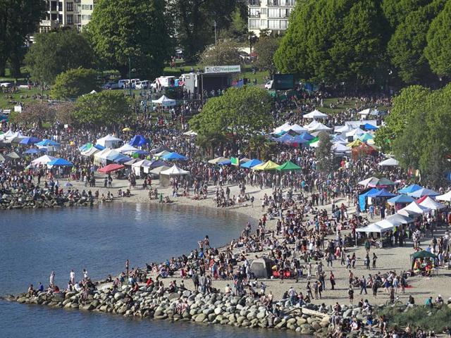 The Vancouver 4/20 boasts the world's only open-air public cannabis farmer's market where people sell all kinds of cannabis and cannabis-oils. (AFP Photo)