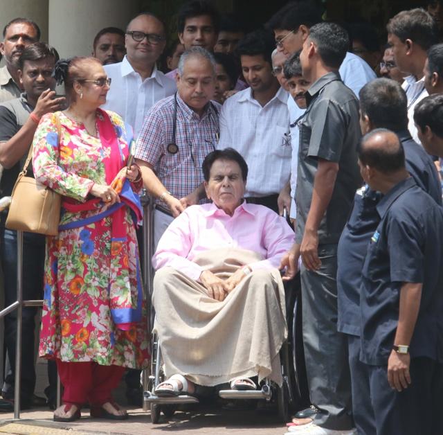 Dilip Kumar after being discharged from Lilavati Hospital Mumbai on April 21, 2016. (IANS) Dilip Kumar after being discharged from Lilavati Hospital Mumbai on April 21, 2016. (IANS)