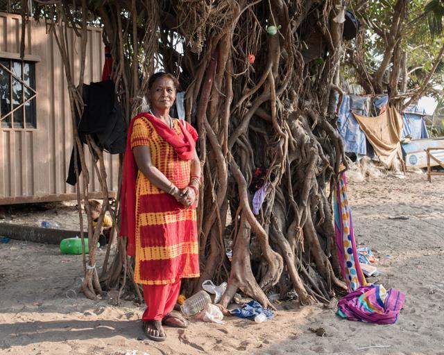 Tulsi Thakur has been living at Girgaum Chowpatty for more than 50 years and makes sea-shell figurines to get by on an income of Rs 100 per day. (BIND Collective) Tulsi Thakur has been living at Girgaum Chowpatty for more than 50 years and makes sea-shell figurines to get by on an income of Rs 100 per day. (BIND Collective)