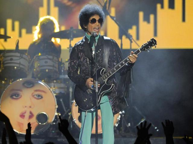 In this May 19, 2013 file photo, Prince performs at the Billboard Music Awards in Las Vegas, USA. (AP) In this May 19, 2013 file photo, Prince performs at the Billboard Music Awards in Las Vegas, USA. (AP)