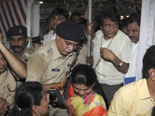 Railway minister Suresh Prabhu on a local train on Thursday. (Bhushan Koyande) Railway minister Suresh Prabhu on a local train on Thursday. (Bhushan Koyande)