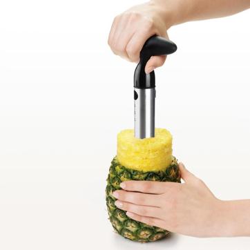 The pineapple slicer peeler has a steel tube with sharp curvy edges that is used to remove pulp from fruits, in symmetrical rings. Available at (Shopclues.in) The pineapple slicer peeler has a steel tube with sharp curvy edges that is used to remove pulp from fruits, in symmetrical rings. Available at (Shopclues.in)