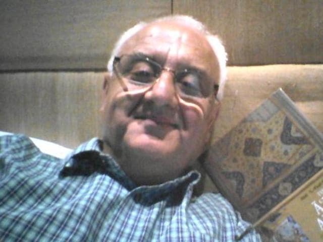 Senior journalist and editor of Nepalese magazine Himal, Kanak Mani Dixit, was arrested on graft charges on Friday.(Twitter/@KanakManiDixit) Senior journalist and editor of Nepalese magazine Himal, Kanak Mani Dixit, was arrested on graft charges on Friday.(Twitter/@KanakManiDixit)