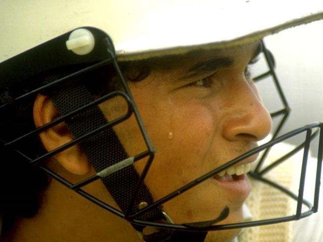 A young Sachin gears up to face the legendary Pakistani pace attack in 1989. (Getty Images)