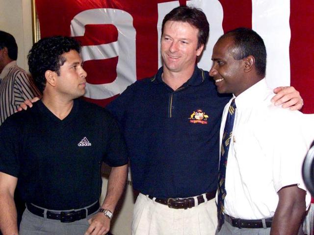 Sachin as the Indian captain with Steve Waugh, captain of Australia and Sri Lankan captain Sanath Jayasuriya at a press conference at the Taj Samudra Hotel, Colombo, Sri Lanka. Hamish Blair/Allsport. Getty Images.