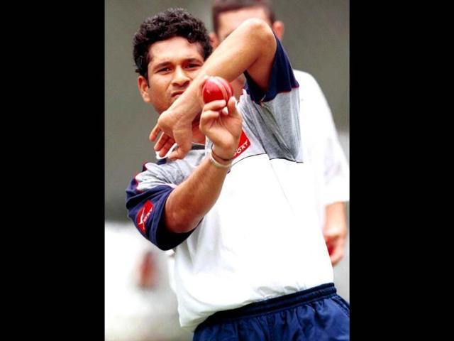 Sachin has also remained a rather handy part time slow bowler for India. Darren England/Allsport. Getty Image.