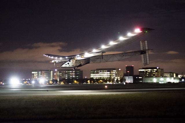 Solar Impulse 2 lands at Moffett Field in Mountain View, California, after crossing the Pacific Ocean. (AP Photo) Solar Impulse 2 lands at Moffett Field in Mountain View, California, after crossing the Pacific Ocean. (AP Photo)