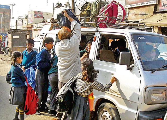 It is mandatory for school buses to have CCTV cameras, speed governors and at least two attendants.HT File photo (HT File) It is mandatory for school buses to have CCTV cameras, speed governors and at least two attendants.HT File photo (HT File)