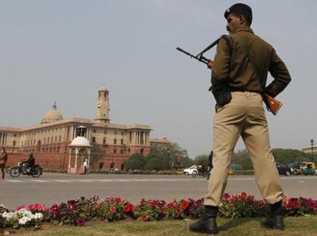In this file photo, a soldier stands guard near the Parliament House. (Arvind Yadav/HT Photo) In this file photo, a soldier stands guard near the Parliament House. (Arvind Yadav/HT Photo)