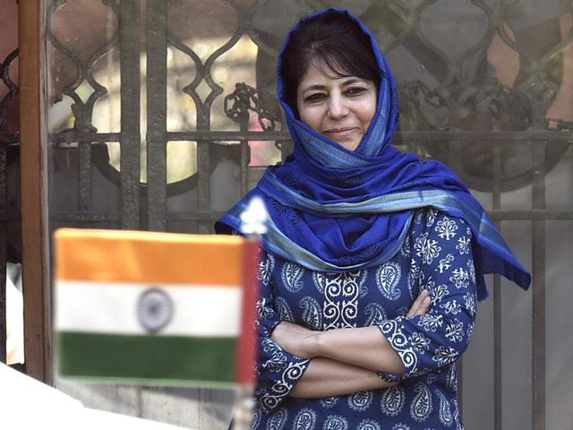 Jammu and Kashmir chief minister Mehbooba Mufti has sought the backing of the entire nation in helping tide over the difficult challenges confronting the state. (Raj K Raj/HT Photo) Jammu and Kashmir chief minister Mehbooba Mufti has sought the backing of the entire nation in helping tide over the difficult challenges confronting the state. (Raj K Raj/HT Photo)
