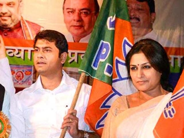 BJP’s star candidate Roopa Ganguly on Monday faced angry protests by Trinamool Congress activists in her constituency during the fourth phase of the West Bengal assembly polls. BJP’s star candidate Roopa Ganguly on Monday faced angry protests by Trinamool Congress activists in her constituency during the fourth phase of the West Bengal assembly polls.
