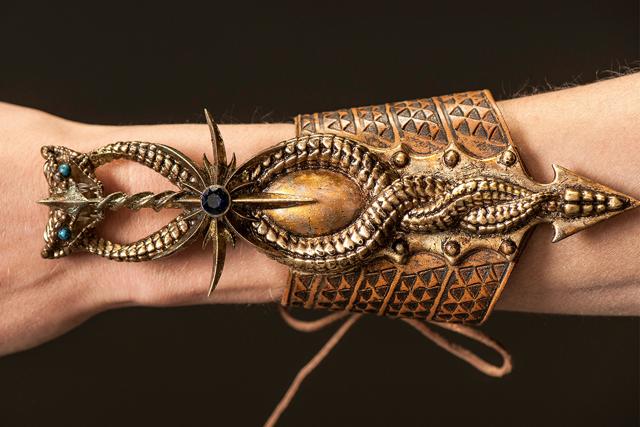 The bracelet worn by Ellaria. (HBO) The bracelet worn by Ellaria. (HBO)