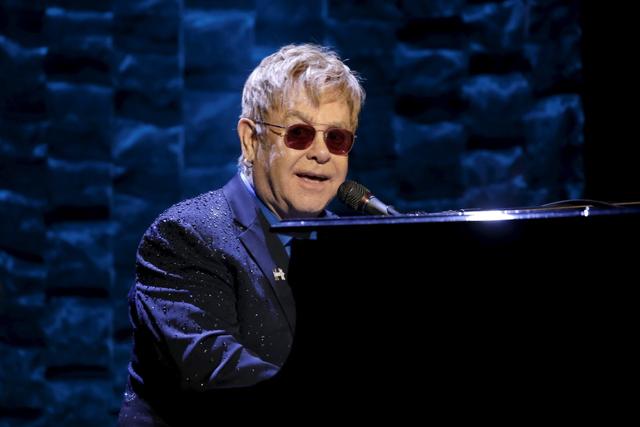Singer Elton John thinks highly of R&B singer Gallant and said so back in 2015. (REUTERS) Singer Elton John thinks highly of R&B singer Gallant and said so back in 2015. (REUTERS)