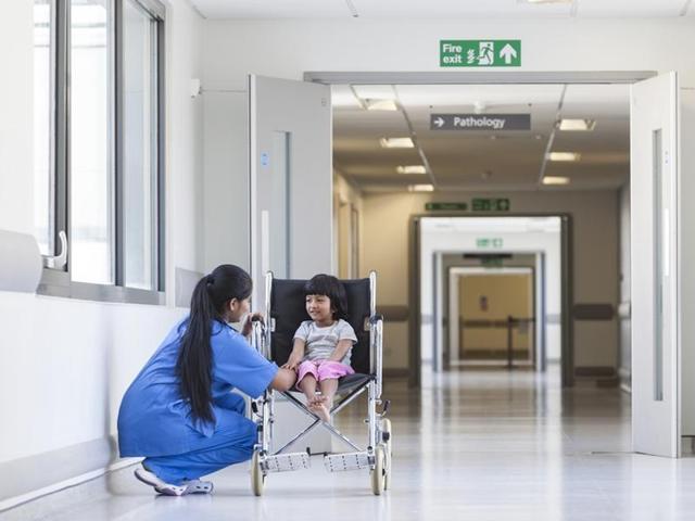 Women working on rotating night shifts show increased risk of developing coronary heart diseases. (Shutterstock) Women working on rotating night shifts show increased risk of developing coronary heart diseases. (Shutterstock)