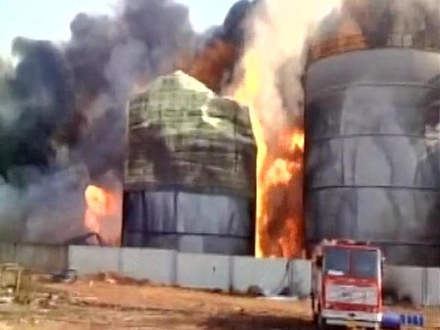 Storage tanks at a bio-diesel manufacturing plant in Visakhapatnam special economic zone caught fire on Tuesday evening.(ANI) Storage tanks at a bio-diesel manufacturing plant in Visakhapatnam special economic zone caught fire on Tuesday evening.(ANI)