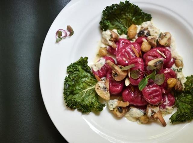 Beetroot is one of the healthiest vegetables you can get your hands on. Our expert chef prepares a healthy pasts from it. (Photo: Aalok Soni/HT) Beetroot is one of the healthiest vegetables you can get your hands on. Our expert chef prepares a healthy pasts from it. (Photo: Aalok Soni/HT)