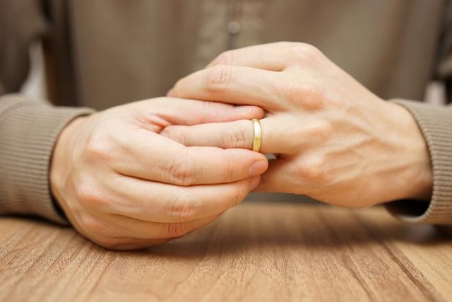 Turns out a woman who has lost her unfaithful partner to another woman will eventually be the real winner. (Shutterstock)