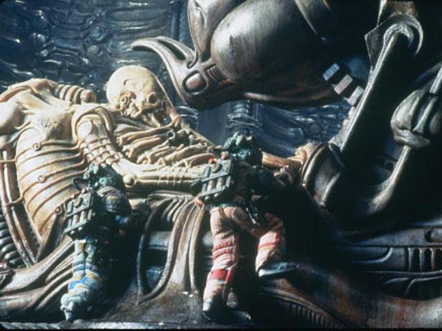 The set with the deceased alien creature, which the production team nicknamed the “space jockey”, proved problematic as 20th Century Fox did not want to spend the money for such an expensive set that would only be used for one scene.