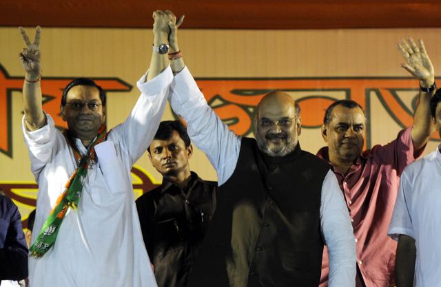 The exit polls did not hold out hope for the BJP, despite novel attempts by the party to garner some votes in the state. Here, party president Amit Shah can be seen canvassing for Chandra Bose, BJP candidate from Bhabanipur and grandnephew of freedom fighter Subhash Chandra Bose, in Kolkata. (Ashok Nath Dey/ HT Photo) The exit polls did not hold out hope for the BJP, despite novel attempts by the party to garner some votes in the state. Here, party president Amit Shah can be seen canvassing for Chandra Bose, BJP candidate from Bhabanipur and grandnephew of freedom fighter Subhash Chandra Bose, in Kolkata. (Ashok Nath Dey/ HT Photo)
