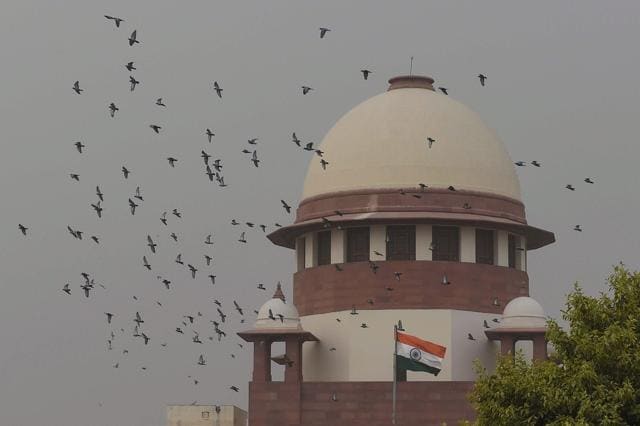 New Delhi: A view of the Supreme Court of India in New Delhi on Wednesday. The Apex Court on Wednesday said the stay on the Uttarakhand High Court order on President’s rule in Uttarakhand would continue. PTI Photo by Subhav Shukla (PTI4_27_2016_000162A)(PTI)