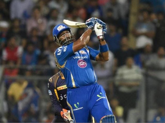 Kieron Pollard smashed 51 off 17 balls to complete Mumbai’s six-wicket win. His knock included six sixes and two fours. (Arijit Sen/HT Photo) 