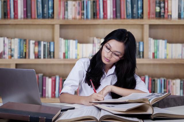 Researchers concluded that reducing daily ‘sitting time’ by even one to two hours per day could have a significant and positive impact on future cardiovascular health. (Shutterstock) Researchers concluded that reducing daily ‘sitting time’ by even one to two hours per day could have a significant and positive impact on future cardiovascular health. (Shutterstock)
