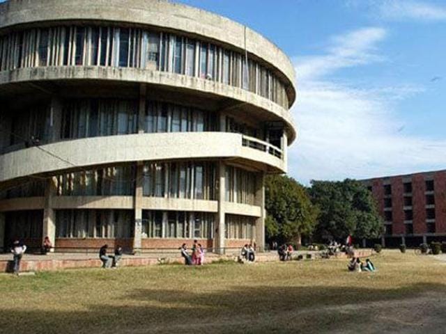 A sub-committee was constituted in a meeting on April 21 by PU vice-chancellor Prof Arun Kumar Grover to suggest ways and means as to how reservation could be implemented in various constituencies of the senate.(HT Photo) A sub-committee was constituted in a meeting on April 21 by PU vice-chancellor Prof Arun Kumar Grover to suggest ways and means as to how reservation could be implemented in various constituencies of the senate.(HT Photo)