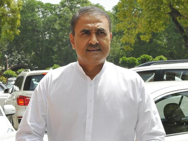 NCP leader Praful Patel said in the Rajya Sabha that even chaiwallahs or tea-sellers and paanwadis (paan-seller) want information on the country’s missile system and such tendencies have to be checked. (HT file photo) NCP leader Praful Patel said in the Rajya Sabha that even chaiwallahs or tea-sellers and paanwadis (paan-seller) want information on the country’s missile system and such tendencies have to be checked. (HT file photo)