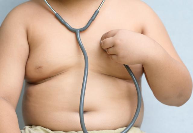 Experts say that poor parenting, a broken home, increased stress during those critical growing years pre-puberty, all these factors affected a child’s potential to attain his/her natural height. (Shutterstock) Experts say that poor parenting, a broken home, increased stress during those critical growing years pre-puberty, all these factors affected a child’s potential to attain his/her natural height. (Shutterstock)