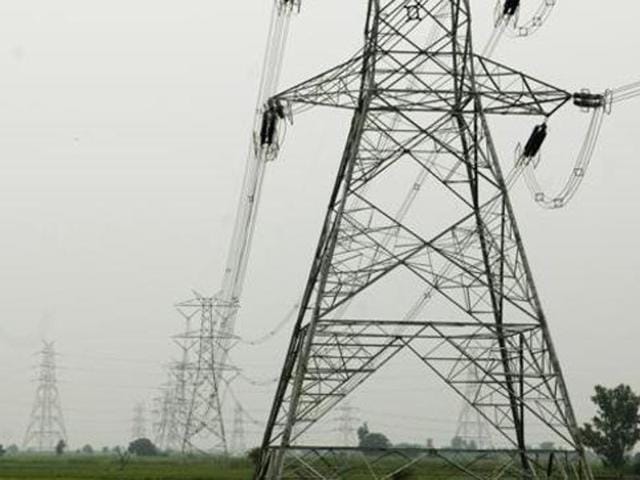 The electricity department will be filing a revised petition to hike power tariff in the next financial year, as a shortfall of Rs 264.98 crore is to be covered from the next financial year (2017-18) onwards.(HT Photo)