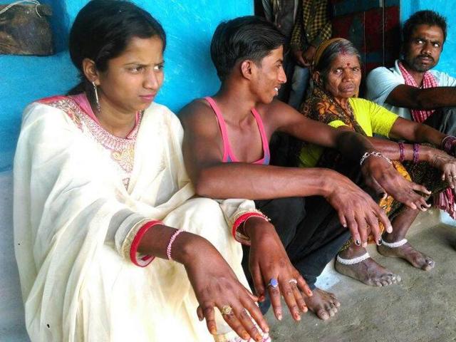 Generations of Yevales of Betul’s Kawla village are born with polydactyly, a congenital physical anomaly of supernumerary fingers. (Photo courtesy: Rishu Naidu) Generations of Yevales of Betul’s Kawla village are born with polydactyly, a congenital physical anomaly of supernumerary fingers. (Photo courtesy: Rishu Naidu)