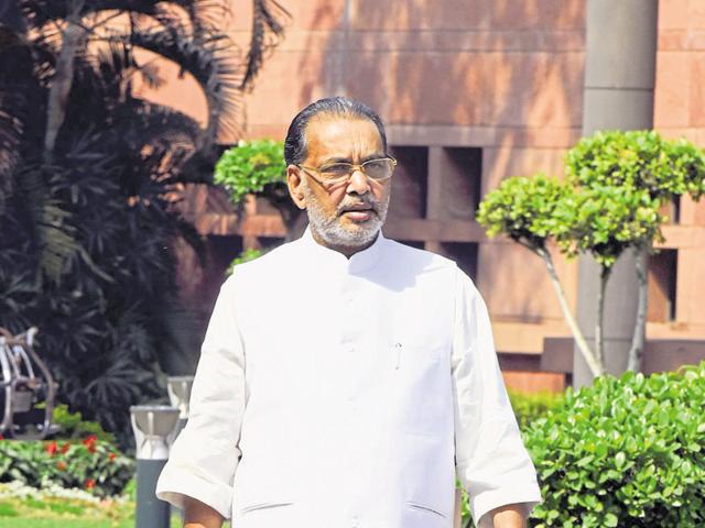 “We prepared an elaborate corrective scheme to mitigate the effects of a prospective drought,” says Union minister of agriculture, Radha Mohan Singh. (Sonu Mehta/HT File Photo) “We prepared an elaborate corrective scheme to mitigate the effects of a prospective drought,” says Union minister of agriculture, Radha Mohan Singh. (Sonu Mehta/HT File Photo)