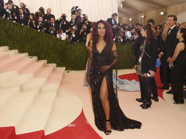 Actress Kerry Washington arrives at the Metropolitan Museum of Art Costume Institute Gala (Met Gala) to celebrate the opening of Manus x Machina: Fashion in an Age of Technology. (REUTERS) Actress Kerry Washington arrives at the Metropolitan Museum of Art Costume Institute Gala (Met Gala) to celebrate the opening of Manus x Machina: Fashion in an Age of Technology. (REUTERS)