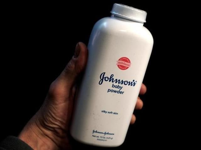 A bottle of Johnson and Johnson Baby Powder is seen in a photo illustration taken in New York, February 24, 2016. (Reuters) A bottle of Johnson and Johnson Baby Powder is seen in a photo illustration taken in New York, February 24, 2016. (Reuters)