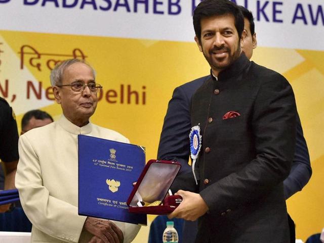 President Pranab Mukherjee presents Best Popular Film award to Director Kabir Khan for Bajrangi Bhaijaan at the 63rd National Film Awards 2015 function in New Delhi on Tuesday.  (PTI) 
