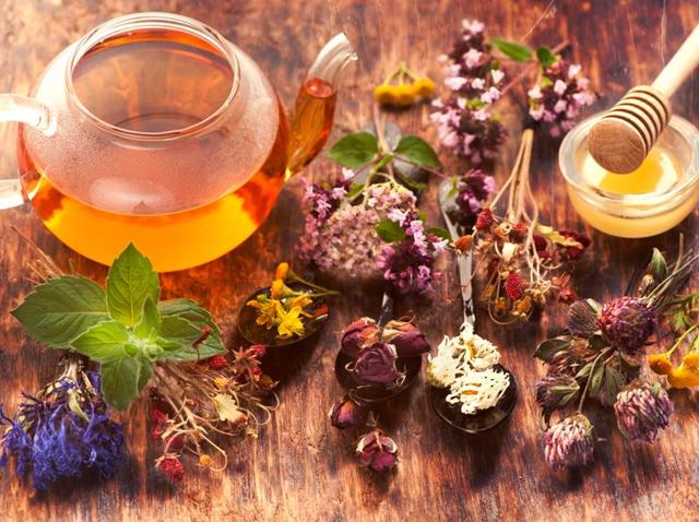 Herbs that have been used for a long time for therapy may have toxic and/or carcinogenic compounds, say researchers. (Shutterstock) Herbs that have been used for a long time for therapy may have toxic and/or carcinogenic compounds, say researchers. (Shutterstock)